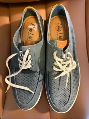 Flag Ltd. Men's Perforated Blue Boat Shoes with Lace-Up Comfort